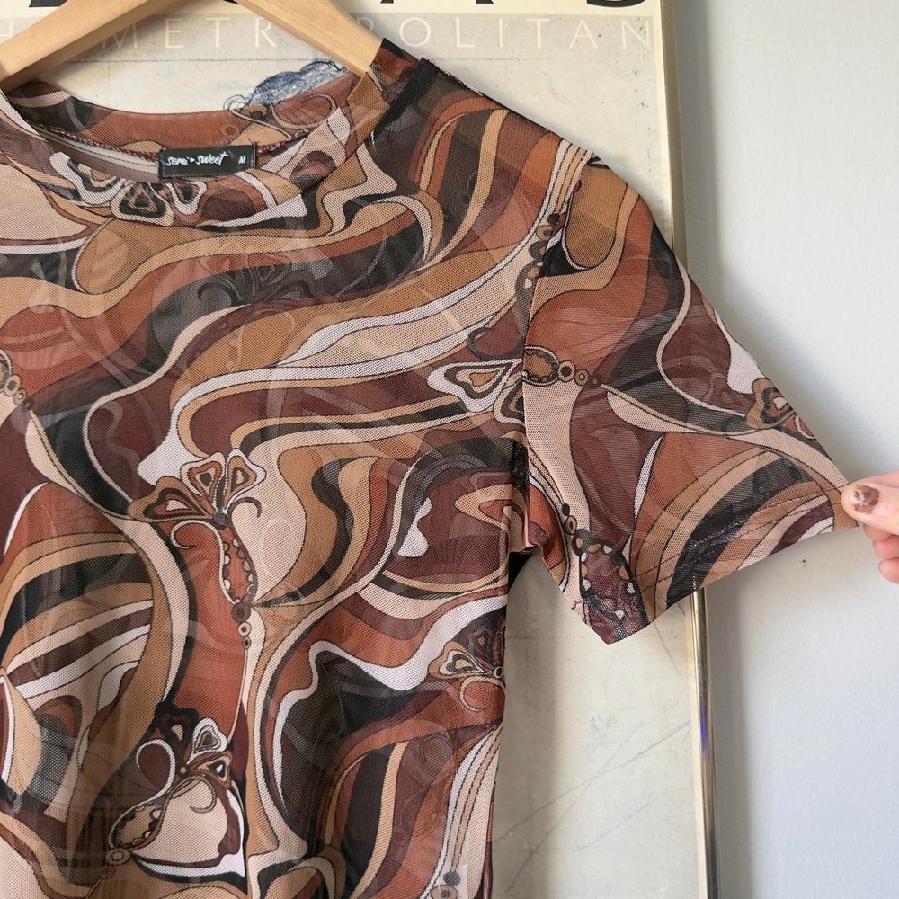 Brown‎ Fitted Abstract Swirls Butterfly Mesh Y2K Sheer Bodycon Baby Tee — Size M - Picture 3 of 8